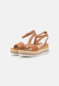 Anna Field Sandalen Met Plateauzool - Cognac 10 Anna Field Sandalen Met Plateauzool - Cognac -Anna Field Boutique 04864dc97ba044918abc42593a5315d5