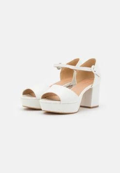 Anna Field Sandalen Met Plateauzool - White 10 Anna Field Sandalen Met Plateauzool - White -Anna Field Boutique 0d3ead8fc6fa48f7826cc9c67a79699d