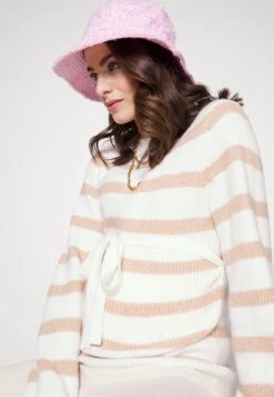 Trui - White/Sand 11 Trui - White/Sand -Anna Field Boutique 14ee77c89a8645c6ad6118e1668b8557