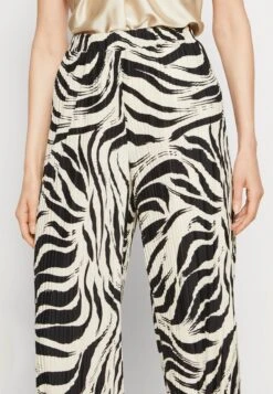 Anna Field Broek - Black/Off-White 11 Anna Field Broek - Black/Off-White -Anna Field Boutique 2585585c6b3848bcaf6a5843fd9bcea4