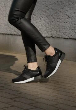 Anna Field Sneakers Laag - Black 12 Anna Field Sneakers Laag - Black -Anna Field Boutique 266ec31eb55d491eb86927e6ae79b8c7