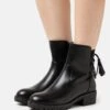 Anna Field Winter Boot - Korte Laarzen -Black 2 Anna Field Winter Boot - Korte Laarzen -Black -Anna Field Boutique 2a86f3bb414d449b8a6eadad4c1d8315