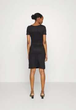 Short Sleeves Ruched Waist Mini Flared Dress - Jerseyjurk - Black 9 Short Sleeves Ruched Waist Mini Flared Dress - Jerseyjurk - Black -Anna Field Boutique 2adfa25012d34af7bc292437f6e55ebc