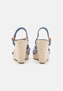 Anna Field Sandalen Met Hoge Hak - Dark Blue 11 Anna Field Sandalen Met Hoge Hak - Dark Blue -Anna Field Boutique 2e9726692c134ca9980abdd637c8c6e0