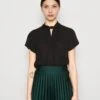 Anna Field Blouse - Black