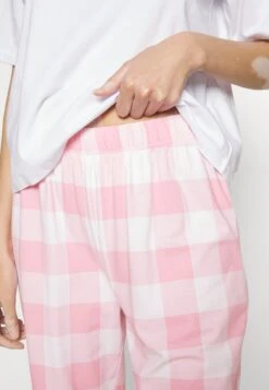 Anna Field Pyjama - Pink 13 Anna Field Pyjama - Pink -Anna Field Boutique 4ae8d95ed2484ed384d9093a30ce715a