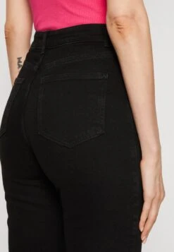 Anna Field Straight Leg Jeans - Black Denim -Anna Field Boutique 538ae53b87664448a00eb08f488885c2