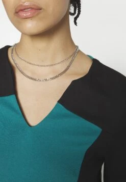 Anna Field Jerseyjurk - Black/Dark Green 16 Anna Field Jerseyjurk - Black/Dark Green -Anna Field Boutique 559be00e49c948f78740466736dffc10