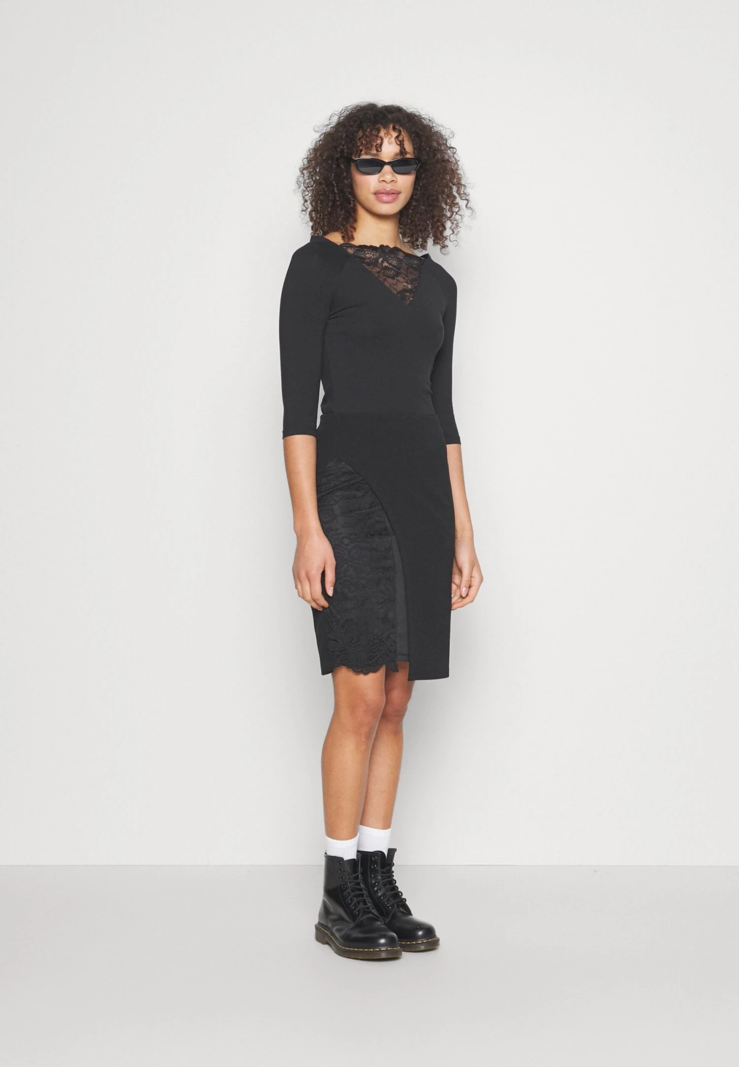 Panel Asymmetric Skirt - Minirok - Black 4 Panel Asymmetric Skirt - Minirok - Black - Afbeelding 2