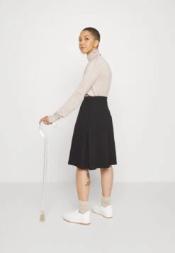 Anna Field Plooirok - Black -Anna Field Boutique 6597a659658c4c47aa15523548e10613