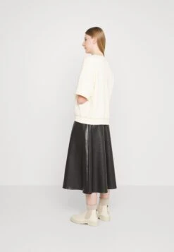 Anna Field Sweater - Beige -Anna Field Boutique 6f2e75cd59064113aec1fa57c8ff8f37