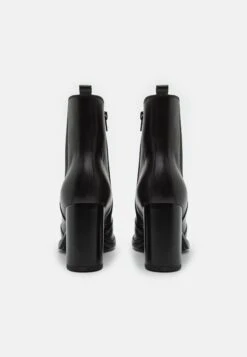 Leather- Enkellaarsjes Met Hoge Hak - Black -Anna Field Boutique 8285c3f6f7d94045bb79e27db56d5a46