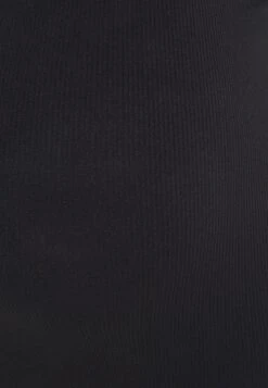 Seamless Maternity Cycling Shorts - Shorts - Black -Anna Field Boutique 875f32b3c6804b9b8aa3c7e2d4083892