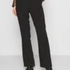 Anna Field Broek - Black 2 Anna Field Broek - Black -Anna Field Boutique 88f368c6349c42979898b55bc91a86f2