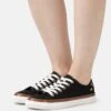 Wide Fit - Sneakers Laag - Black 2 Wide Fit - Sneakers Laag - Black -Anna Field Boutique 8964a51c6eb948ccb5aab18a72be790d