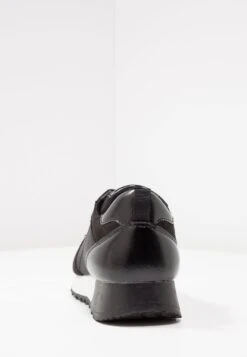 Anna Field Sneakers Laag - Black 16 Anna Field Sneakers Laag - Black -Anna Field Boutique 8b004a6b40704166835a13a5466370f4