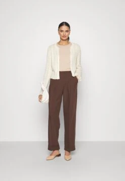 Anna Field Pointelle Bolero - Vest -Offwhite -Anna Field Boutique 942818a679c04602b9370e8712e827cd