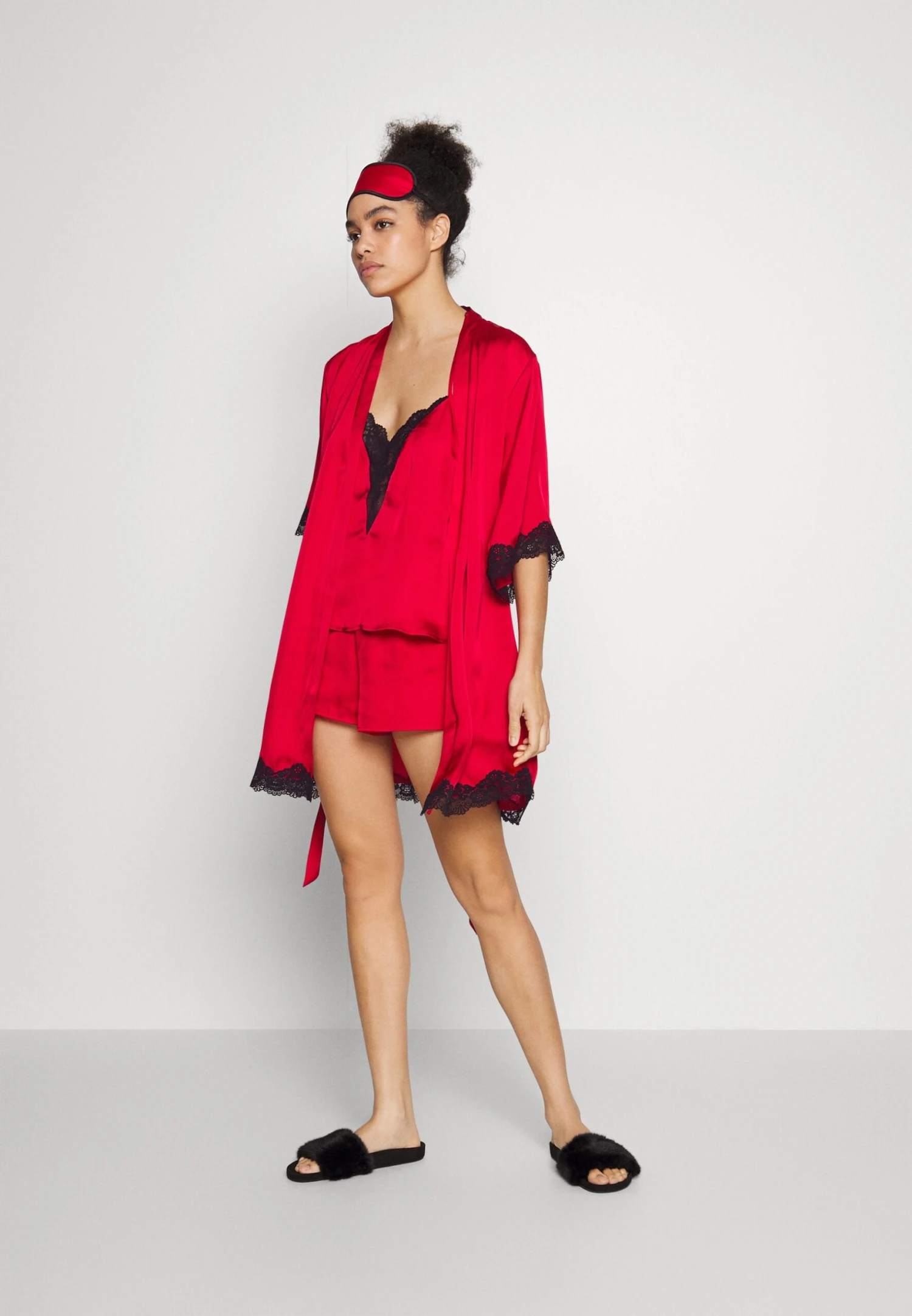 Anna Field 4 Piece Gift Set - Pyjama - Black/Red 4 Anna Field 4 Piece Gift Set - Pyjama - Black/Red - Afbeelding 2