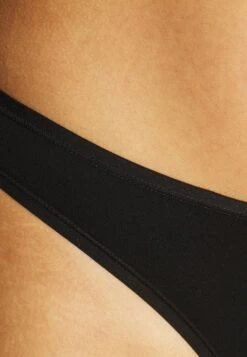 Anna Field 10 Pack - String - Black -Anna Field Boutique a29dca26880f44319503a6b5d2bc0e18