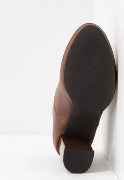 Anna Field Comfort - Enkellaarsjes Met Hoge Hak - Cognac 15 Anna Field Comfort - Enkellaarsjes Met Hoge Hak - Cognac -Anna Field Boutique ae9c61531b83457089b76a2669a6a35e