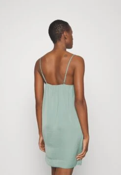 Anna Field Nachtjapon - Green -Anna Field Boutique b33dfcbd03e1443c9f25c5bfe2eef2dc