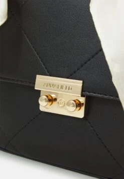 Anna Field Handtas - Black -Anna Field Boutique b682086f304d454b954375407c04378e