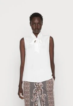 Anna Field Top - White