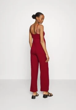 Strappy Drappy Cintered- Jumpsuit - Dark Red -Anna Field Boutique d7cda58085144bcabd572b4af95a1e81