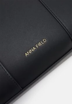 Anna Field Awh-E754 / 502 - Blue - Laptoptas - Black -Anna Field Boutique d935dd68b2804a94abea5f57491bf5c1