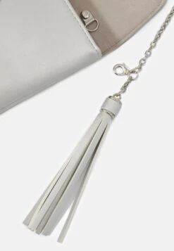 Anna Field Clutch - 971 - Silver-Coloured -Anna Field Boutique dd8a93f5fcb74deea1959ee238681a50