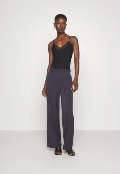 Anna Field 2 Pack - Top - Black/Beige 11 Anna Field 2 Pack - Top - Black/Beige -Anna Field Boutique dddf829a70a24ba7b98311687a630a52