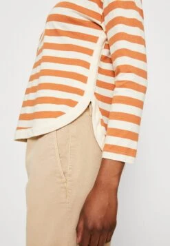 Anna Field Longsleeve - White/Apricot -Anna Field Boutique e73b6d6795664245bf8bc7f63d87091e
