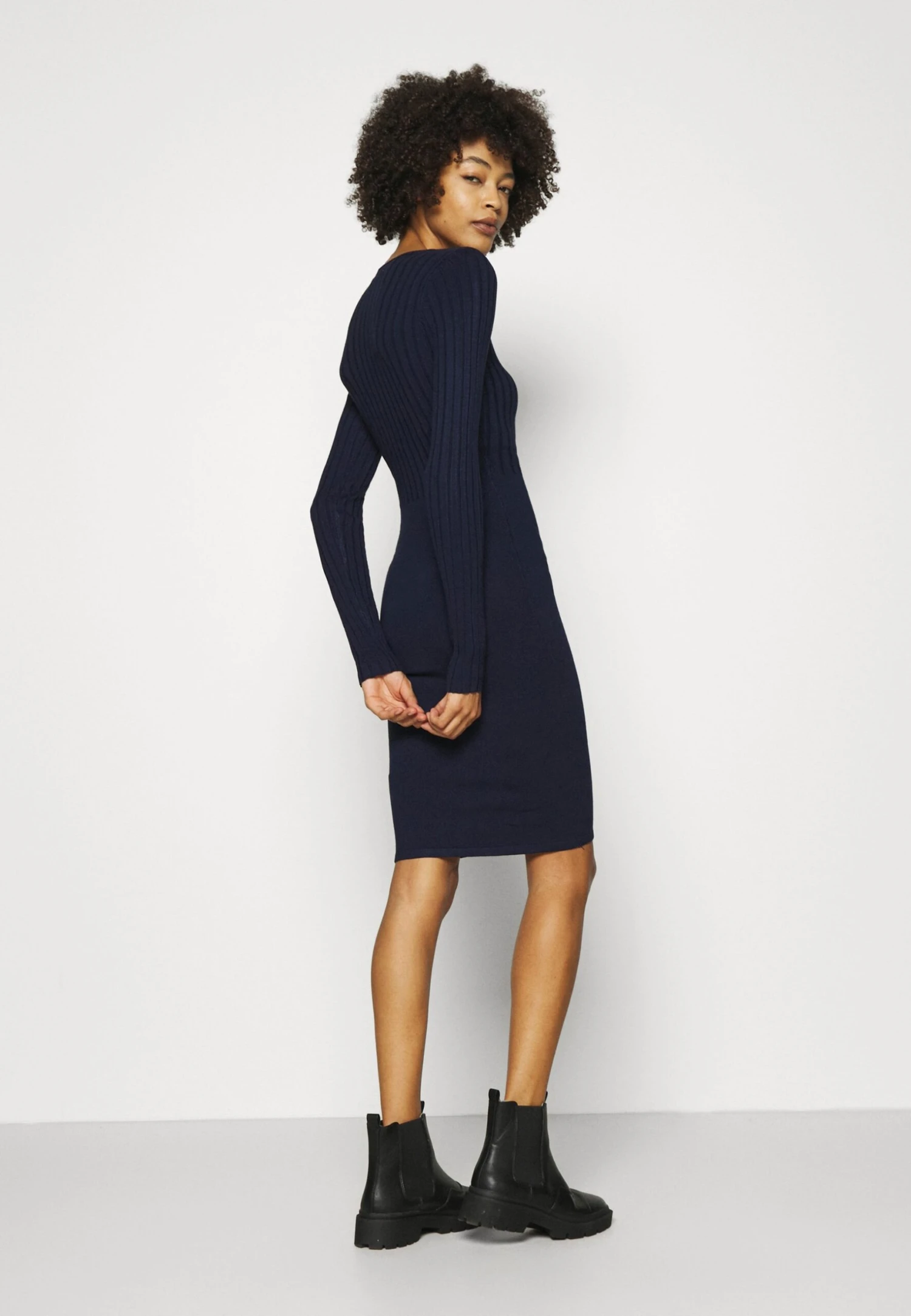 Anna Field Crew Ausschnitt Ripp Top Bodycon Mini Strickkleid - Etui-Jurk - Dark Blue 5 Anna Field Crew Ausschnitt Ripp Top Bodycon Mini Strickkleid - Etui-Jurk - Dark Blue - Afbeelding 3