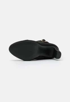 Veterboots - Black -Anna Field Boutique e966ef61a78146d08fc867219b17d91c