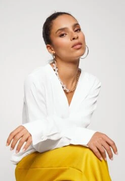 Blouse -Off-White 11 Blouse -Off-White -Anna Field Boutique ecbd13de374144758fb3587a31368374