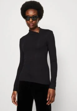 Anna Field Longsleeve - Black 11 Anna Field Longsleeve - Black -Anna Field Boutique ee61a1648f774d19bb614a06cae50448