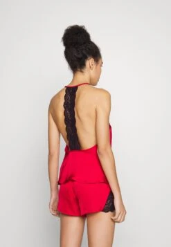 Anna Field 4 Piece Gift Set - Pyjama - Black/Red 21 Anna Field 4 Piece Gift Set - Pyjama - Black/Red -Anna Field Boutique f10826b14a8f46d2a659fa13b35c53d6