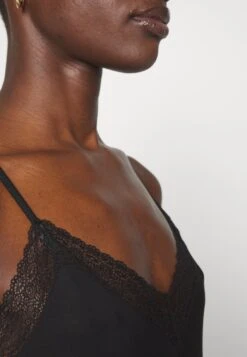 Anna Field 2 Pack - Top - Black/Beige 17 Anna Field 2 Pack - Top - Black/Beige -Anna Field Boutique f1436da5a4f2434e85075dce6da3e0d3