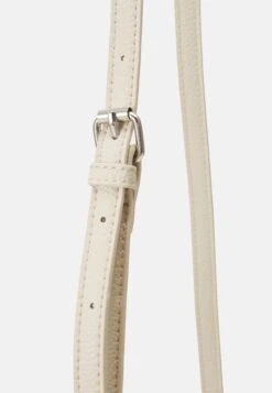 Anna Field Handtas - Off-White 11 Anna Field Handtas - Off-White -Anna Field Boutique f1937d01de254ffeb995a623b8183353