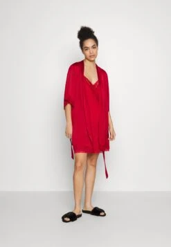 Anna Field Nachtjapon - Red -Anna Field Boutique f6f374594f2243bdbe64007d12c4e470