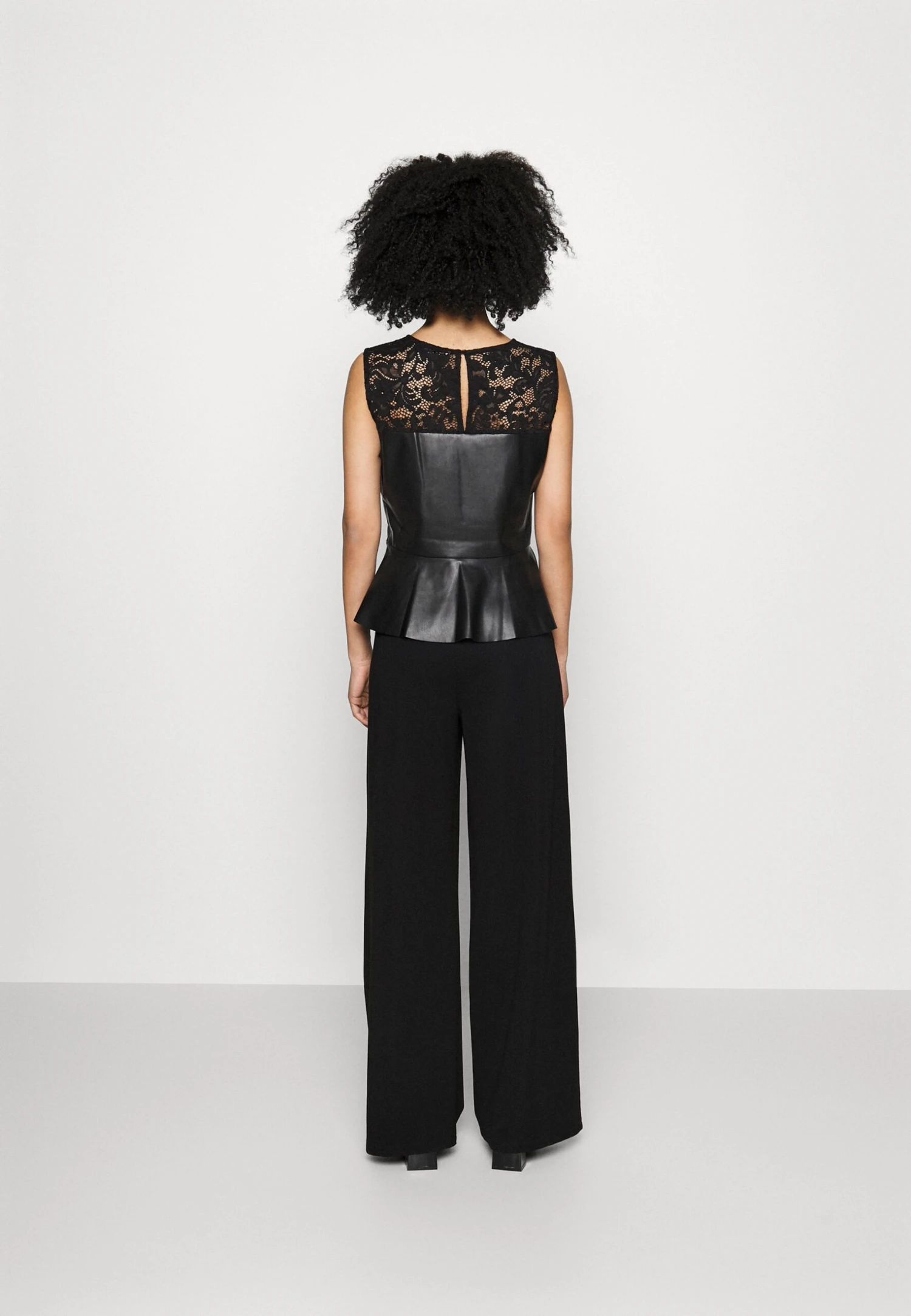 Blouse -Black 5 Blouse -Black - Afbeelding 3